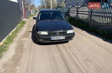 Универсал Opel Astra 1996 в Жмеринке