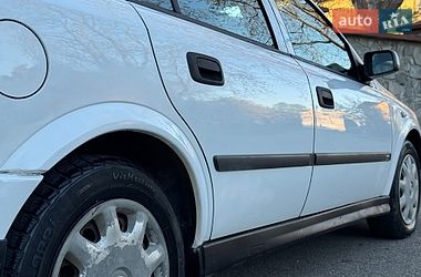 Универсал Opel Astra 1999 в Стрые