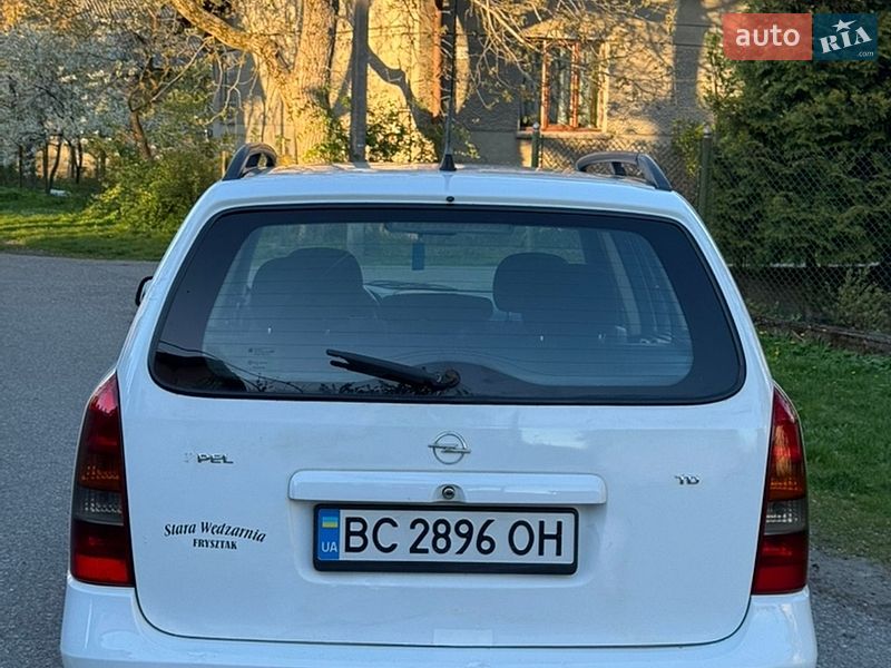 Универсал Opel Astra 1999 в Стрые