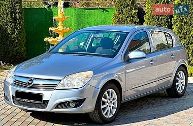 Хетчбек Opel Astra 2008 в Дніпрі