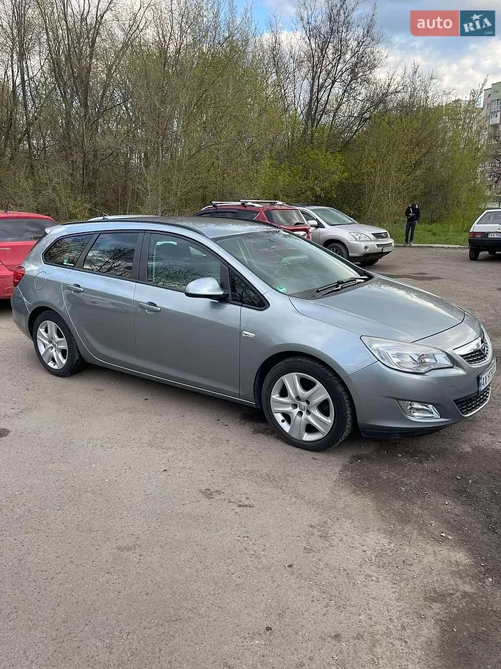 2011 Opel Astra - мініатюра 19