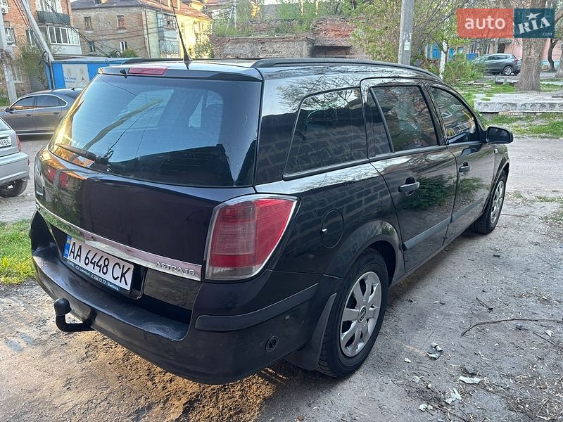 Универсал Opel Astra 2007 в Василькове