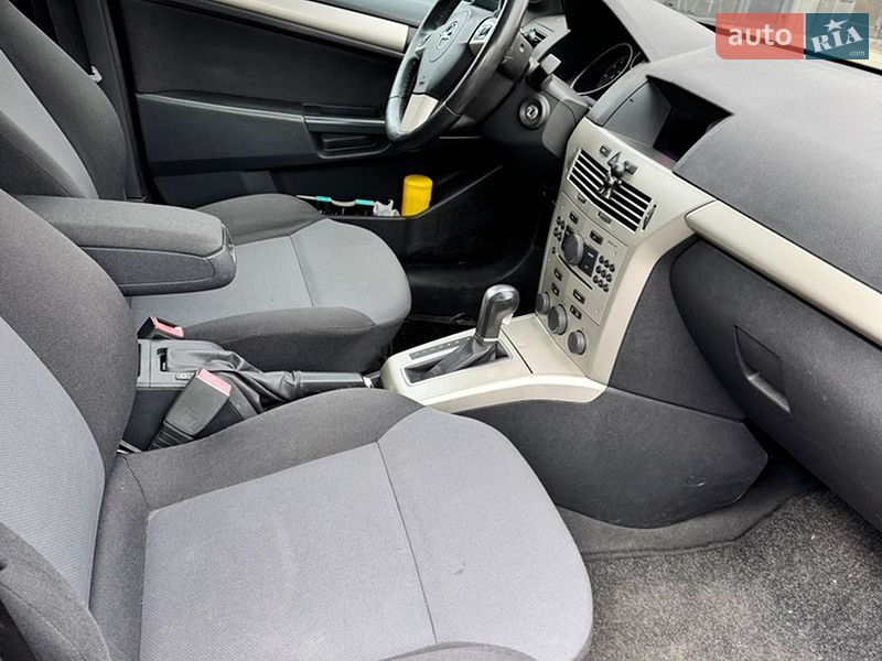 Универсал Opel Astra 2008 в Киеве