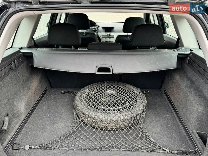 Универсал Opel Astra 2008 в Киеве