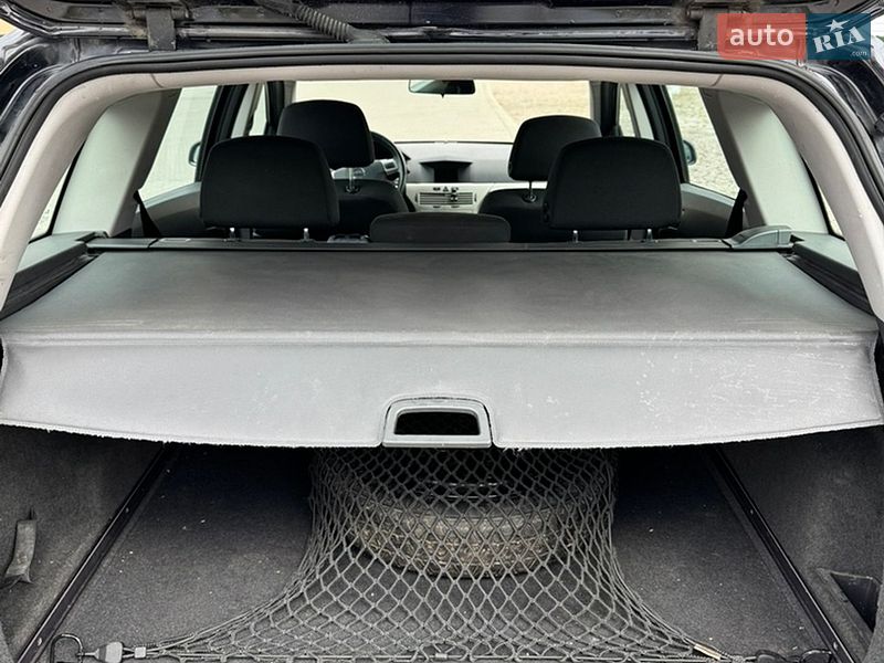 Универсал Opel Astra 2008 в Киеве