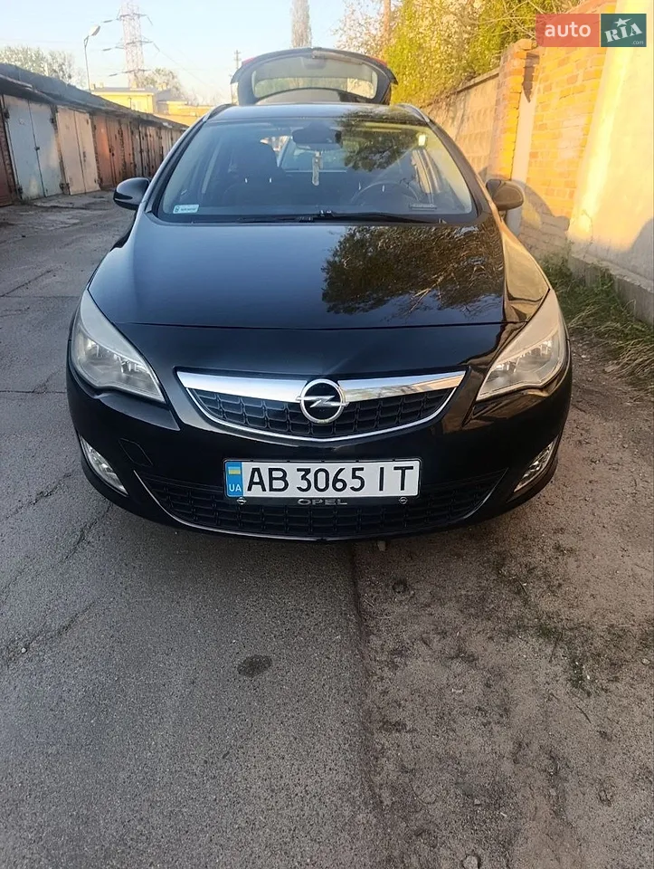 2010 Opel Astra - мініатюра 21