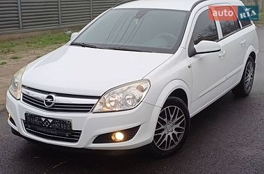 Универсал Opel Astra 2008 в Киеве