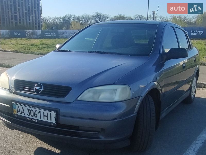 Opel Astra 2008