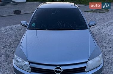 Хэтчбек Opel Astra 2004 в Каменец-Подольском