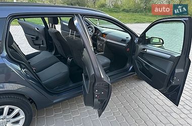 Универсал Opel Astra 2007 в Теплике