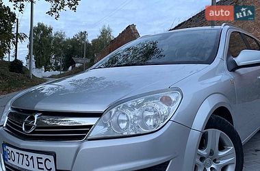 Универсал Opel Astra 2009 в Вишневце