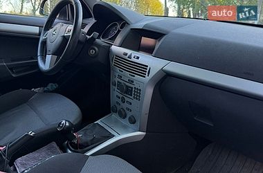 Универсал Opel Astra 2009 в Вишневце