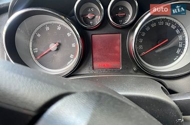 Универсал Opel Astra 2012 в Львове
