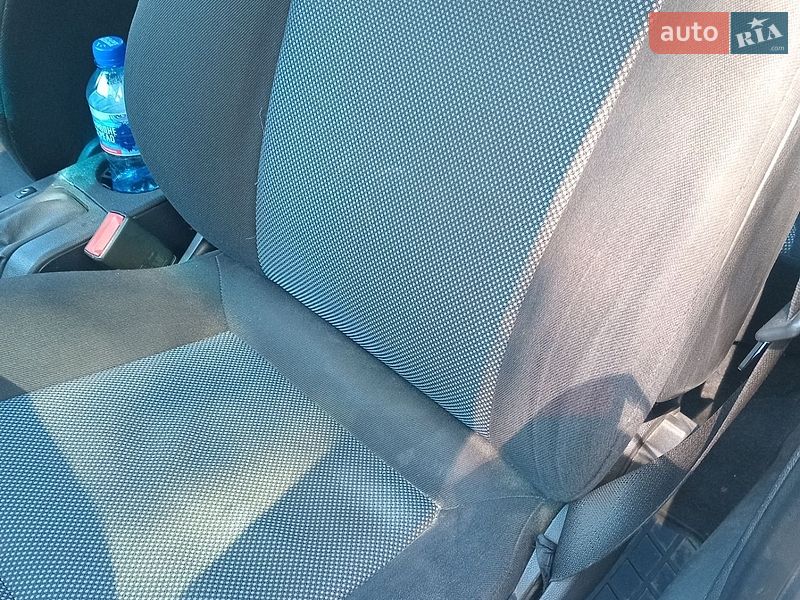 Универсал Opel Astra 2009 в Ровно