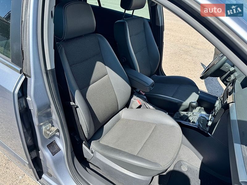 Универсал Opel Astra 2008 в Львове