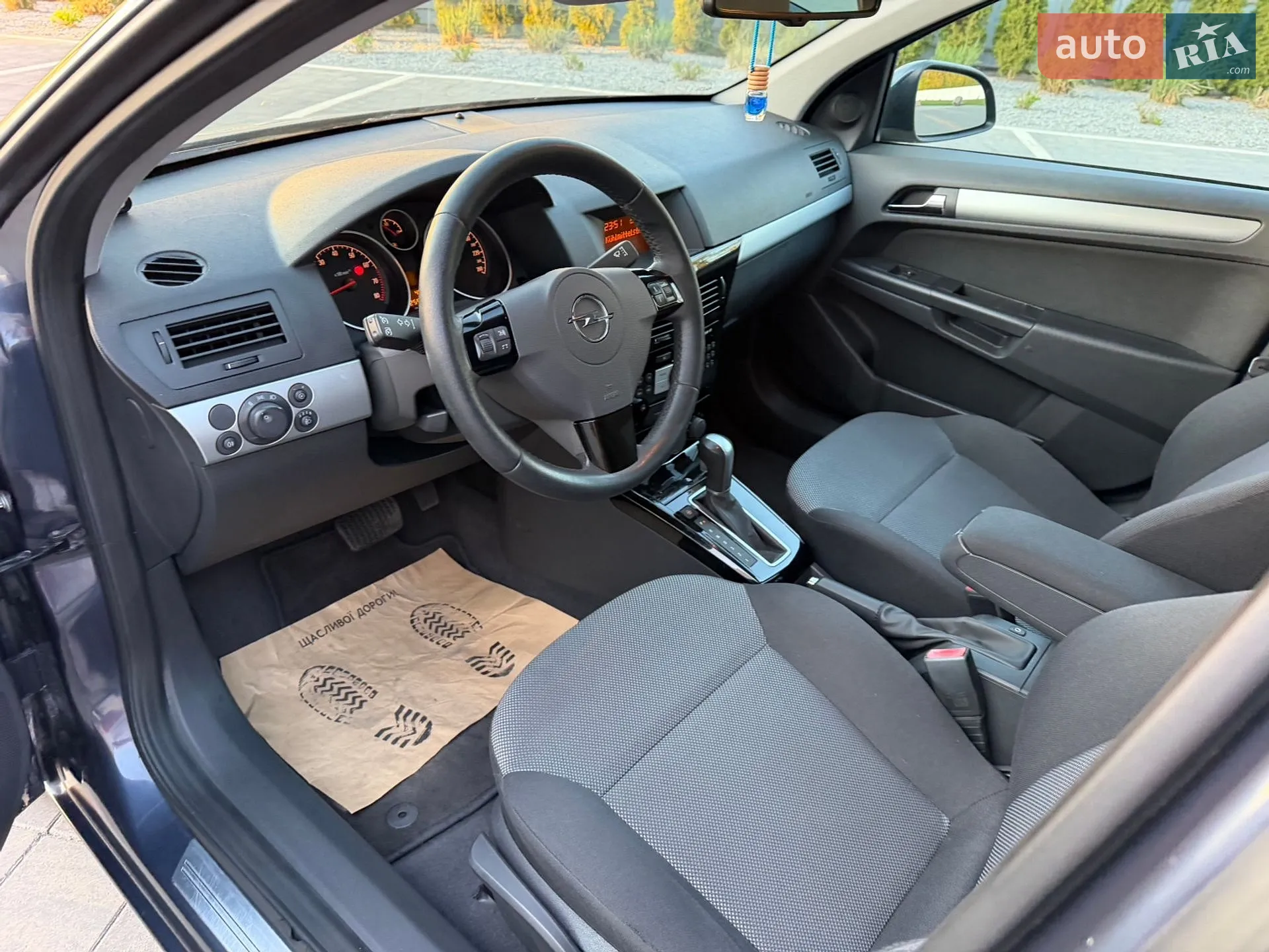 2010 Opel Astra - мініатюра 56