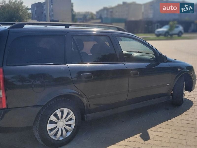 Универсал Opel Astra 1999 в Киеве