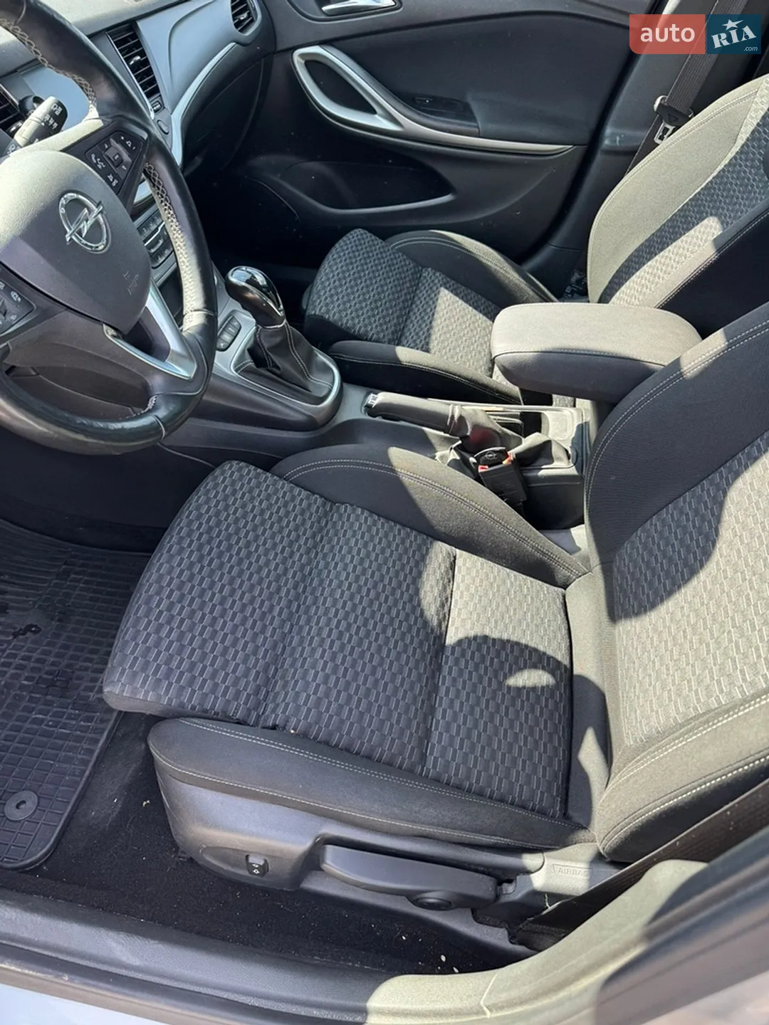 2018 Opel Astra - мініатюра 11