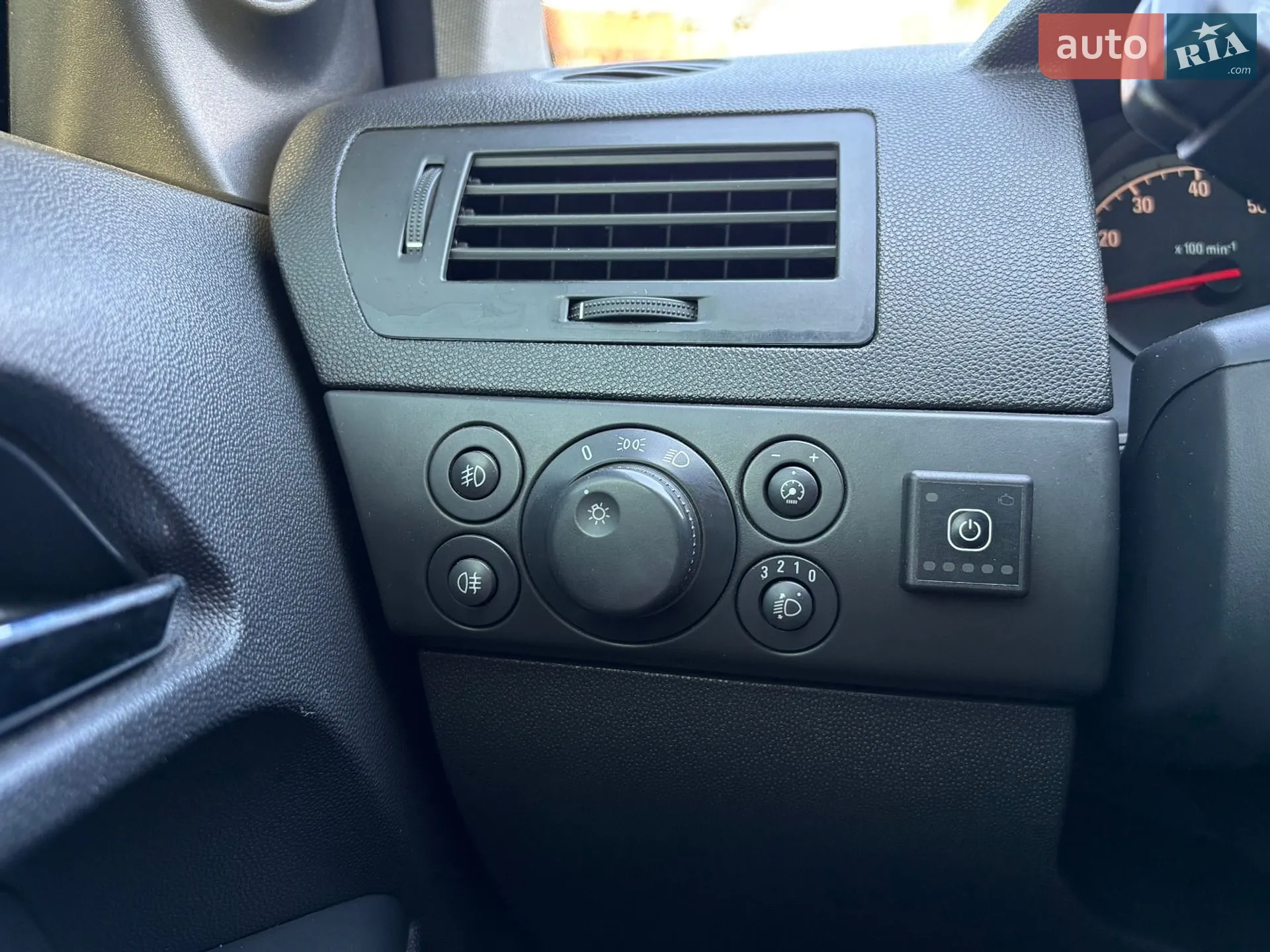 2012 Opel Astra - мініатюра 9