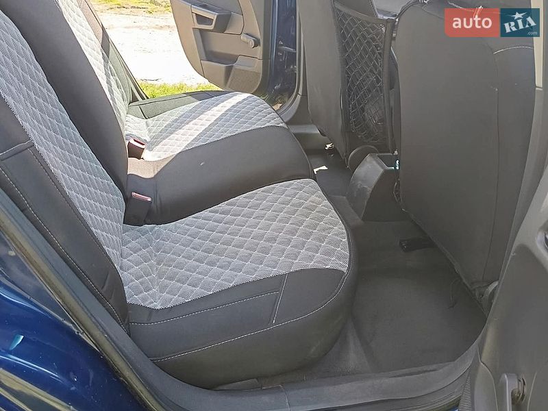 Универсал Opel Astra 2008 в Глухове