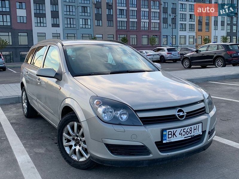 Универсал Opel Astra 2004 в Ровно