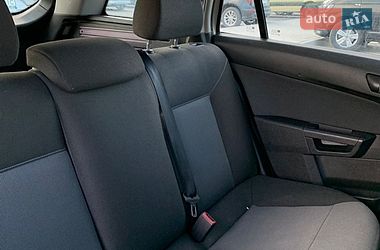Универсал Opel Astra 2004 в Ровно