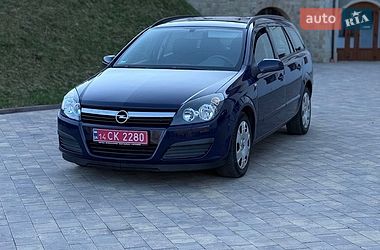 Универсал Opel Astra 2006 в Долине