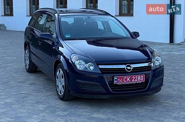 Универсал Opel Astra 2006 в Долине