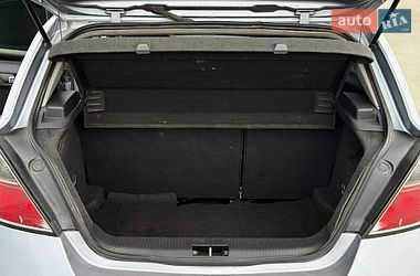 Хэтчбек Opel Astra 2008 в Днепре