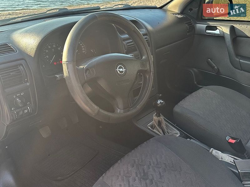 Универсал Opel Astra 2002 в Николаеве