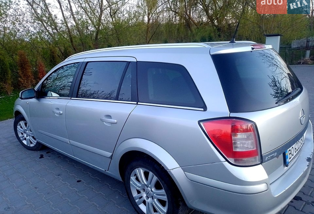 2010 Opel Astra - мініатюра 11