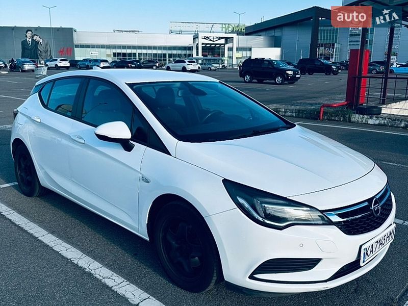 Хэтчбек Opel Astra 2018 в Киеве фото 2 Хэтчбек Opel Astra 2018 в Киеве