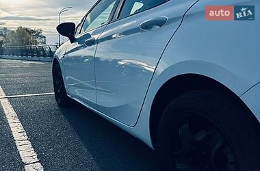 Хэтчбек Opel Astra 2018 в Киеве фото 4 Хэтчбек Opel Astra 2018 в Киеве