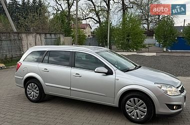 Универсал Opel Astra 2008 в Луцке