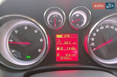 Универсал Opel Astra 2011 в Хмельницком