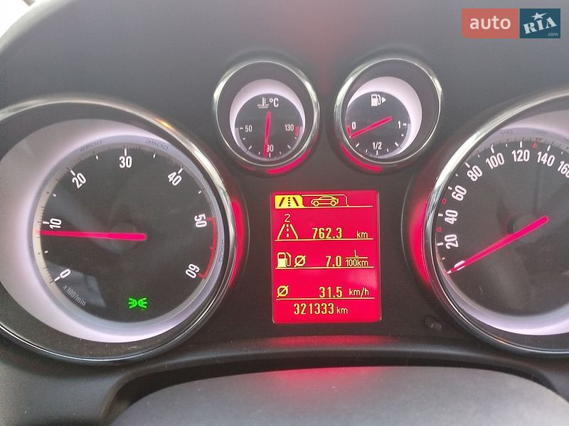 Универсал Opel Astra 2011 в Хмельницком