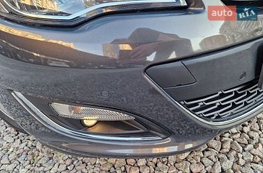Универсал Opel Astra 2013 в Киеве