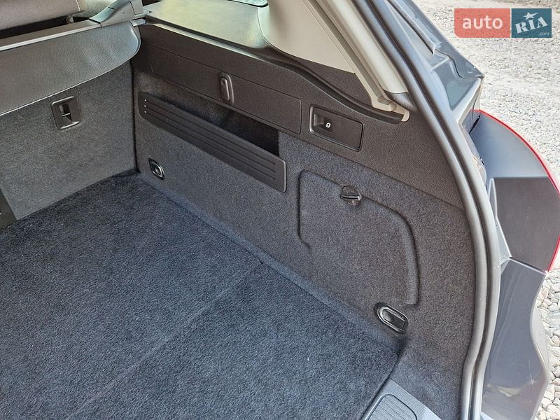 Универсал Opel Astra 2013 в Киеве