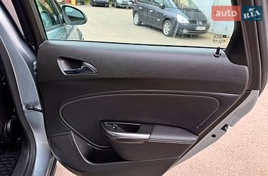Универсал Opel Astra 2010 в Ровно