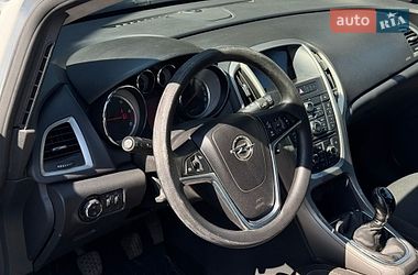 Универсал Opel Astra 2012 в Одессе