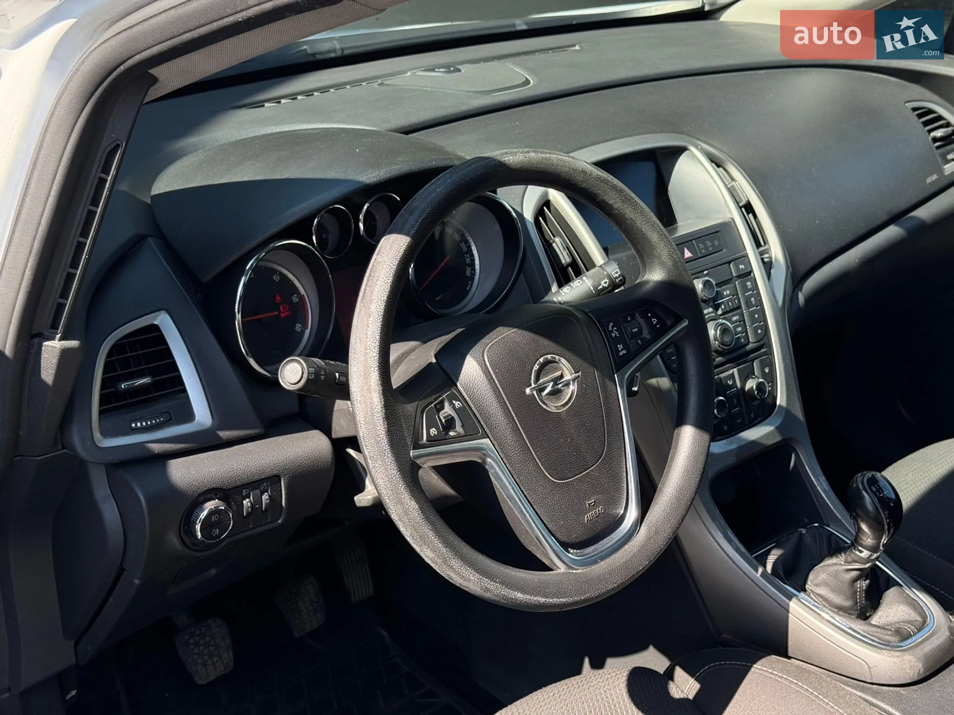 2012 Opel Astra - мініатюра 11
