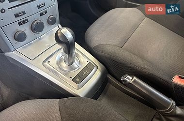 Универсал Opel Astra 2012 в Киеве