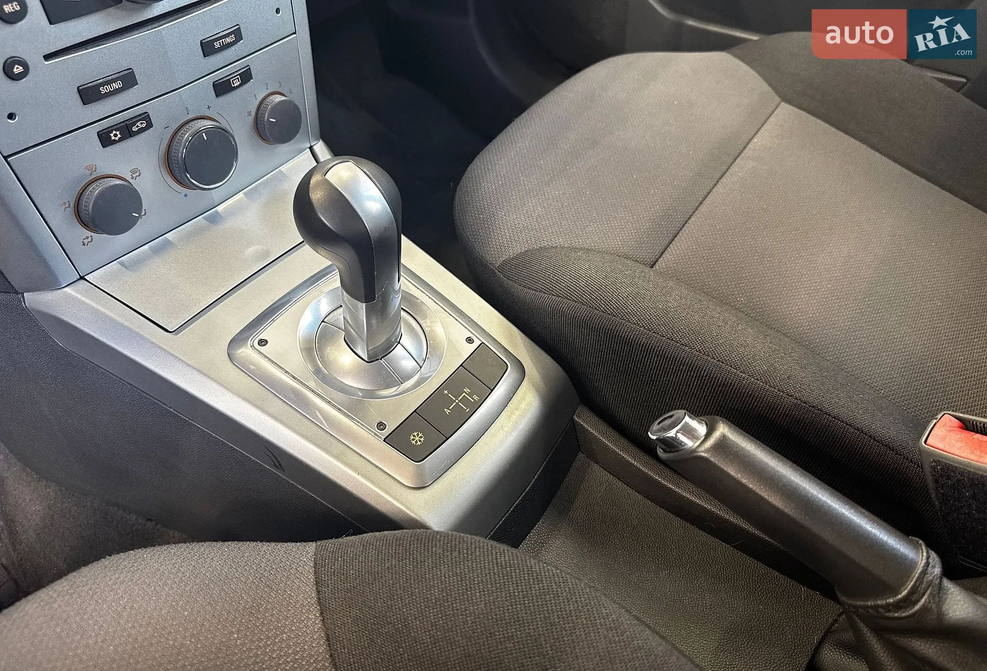 2012 Opel Astra - мініатюра 26