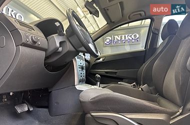 Универсал Opel Astra 2012 в Киеве