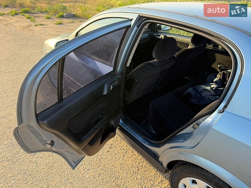 Седан Opel Astra 2007 в Одессе