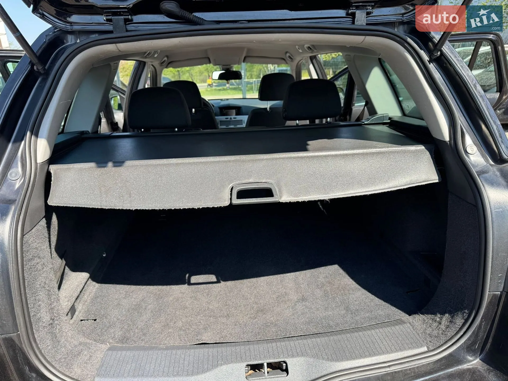 2010 Opel Astra - мініатюра 36