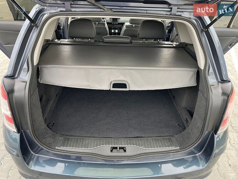 Универсал Opel Astra 2008 в Тульчине