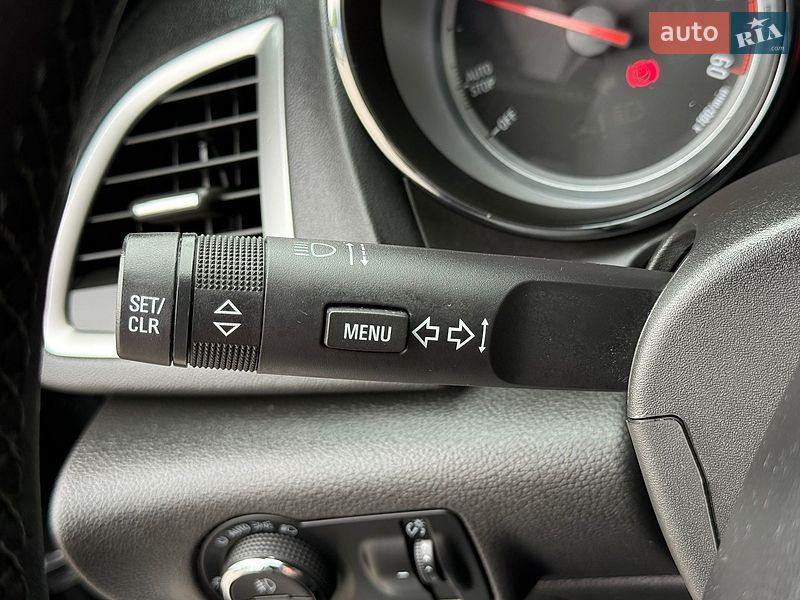 Универсал Opel Astra 2014 в Стрые