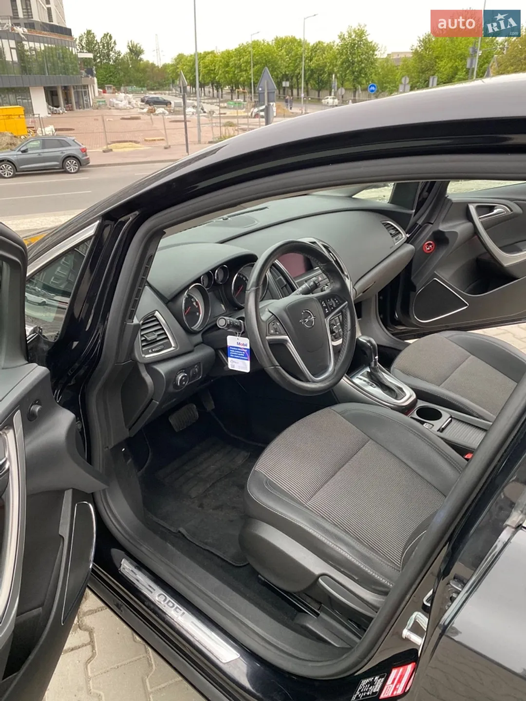 2011 Opel Astra - мініатюра 14