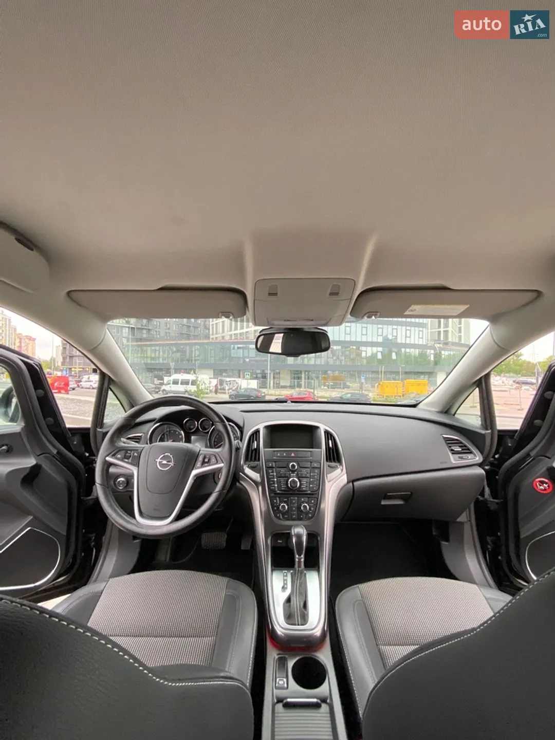 2011 Opel Astra - мініатюра 19